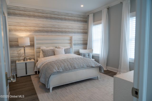 71 Cambridge Way, Colonie, NY 12110