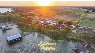 129 Lakeshore Drive, Waxahachie, TX 75165