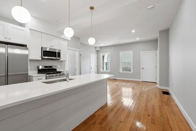 80 South St 2, Fitchburg, MA 01420