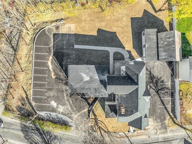 80 South St 2, Fitchburg, MA 01420