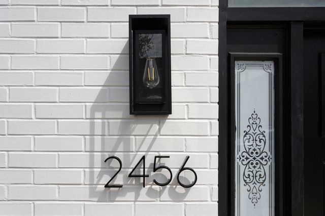 2456 W Huron Street, Chicago, IL 60612