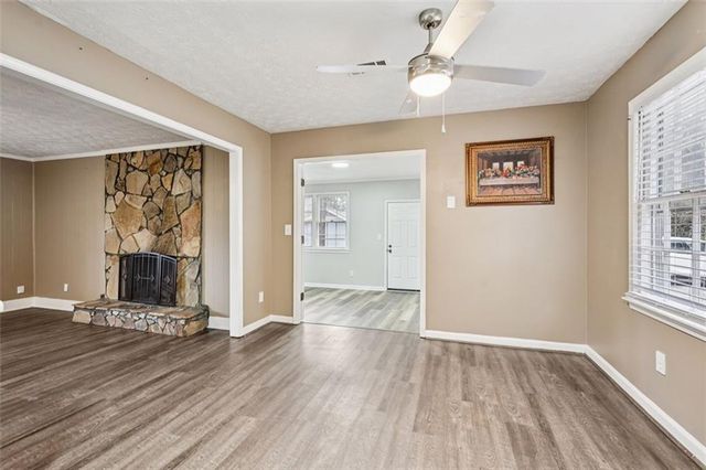 5151 Lilburn Stone Mountain Road SW, Lilburn, GA 30047