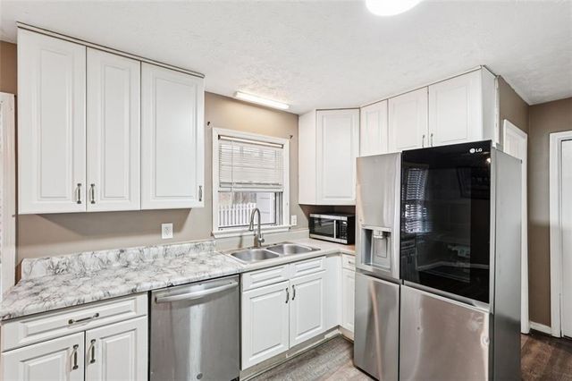 5151 Lilburn Stone Mountain Road SW, Lilburn, GA 30047