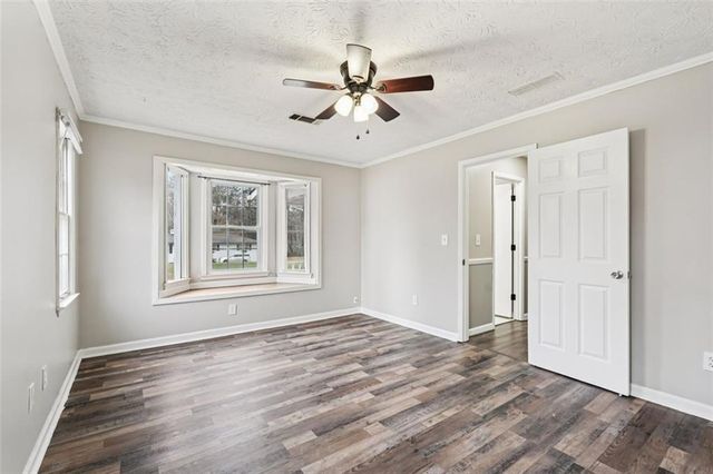 5151 Lilburn Stone Mountain Road SW, Lilburn, GA 30047