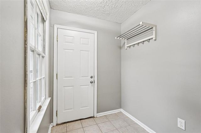 5151 Lilburn Stone Mountain Road SW, Lilburn, GA 30047