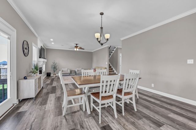 118 Chisum Ct, Clarksville, TN 37043