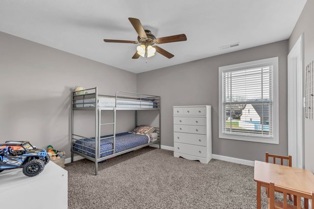 118 Chisum Ct, Clarksville, TN 37043