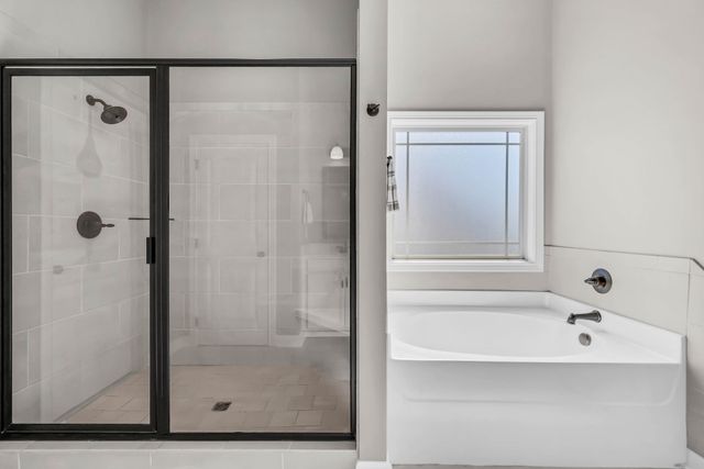 118 Chisum Ct, Clarksville, TN 37043