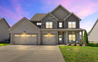 118 Chisum Ct, Clarksville, TN 37043