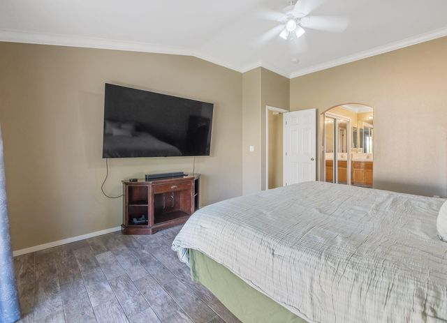 2915 S Aspen Street, Visalia, CA 93277