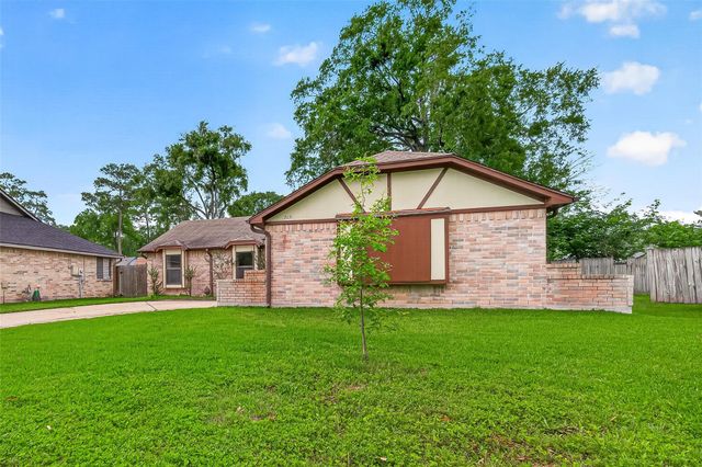 2031 Woodhue Drive, Spring, TX 77386