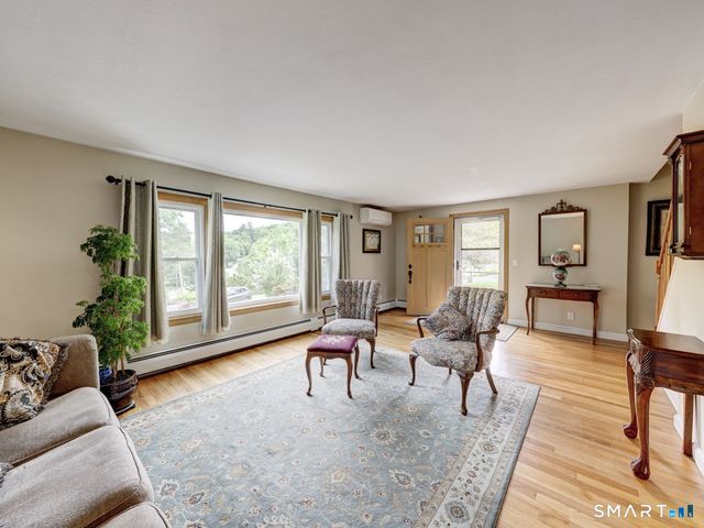 10 Spring Hill Road, Harwinton, CT 06791