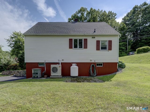 10 Spring Hill Road, Harwinton, CT 06791