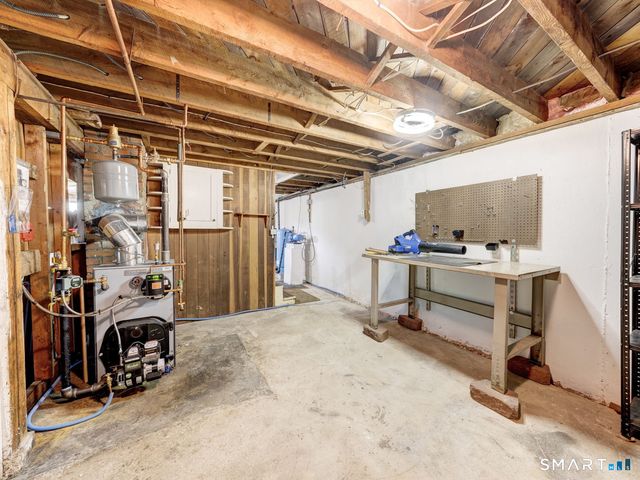 10 Spring Hill Road, Harwinton, CT 06791