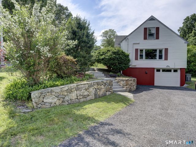 10 Spring Hill Road, Harwinton, CT 06791
