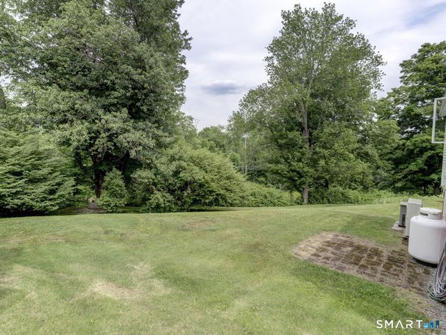 10 Spring Hill Road, Harwinton, CT 06791