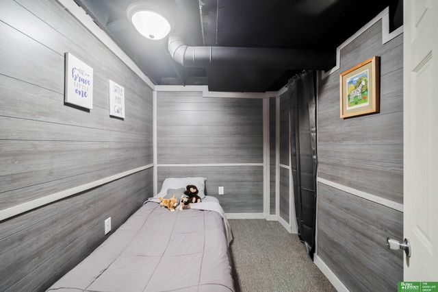 3704 N 19th Street, Omaha, NE 68110