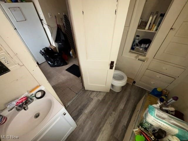 6802 Harvard Avenue, Cleveland, OH 44105