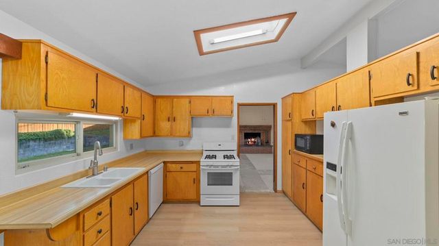 628 Shuboro, Vista, CA 92083