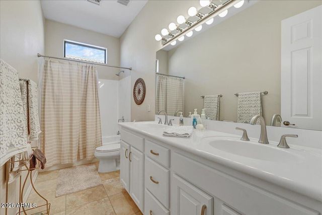 9415 E CAVALRY Drive, Scottsdale, AZ 85262