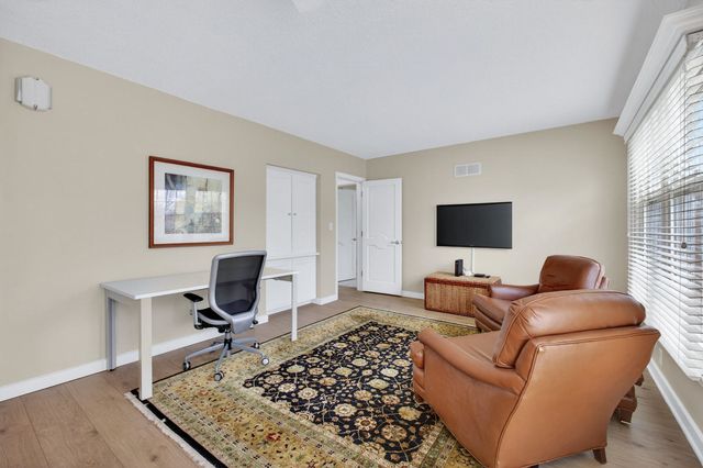 3215 E Locust Street A1-3, Davenport, IA 52803