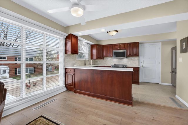 3215 E Locust Street A1-3, Davenport, IA 52803