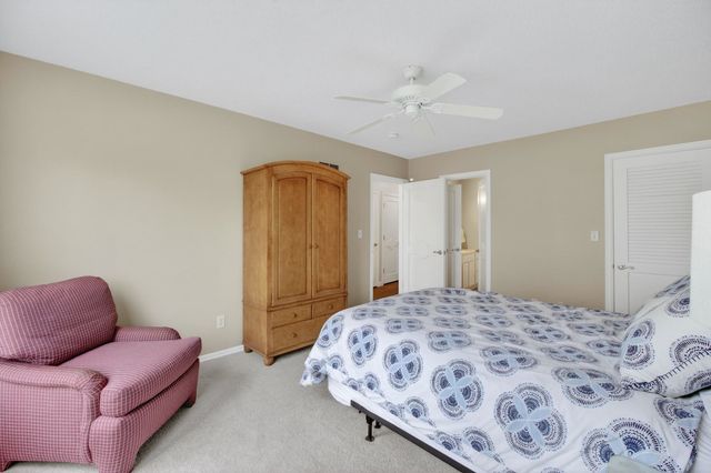 3215 E Locust Street A1-3, Davenport, IA 52803