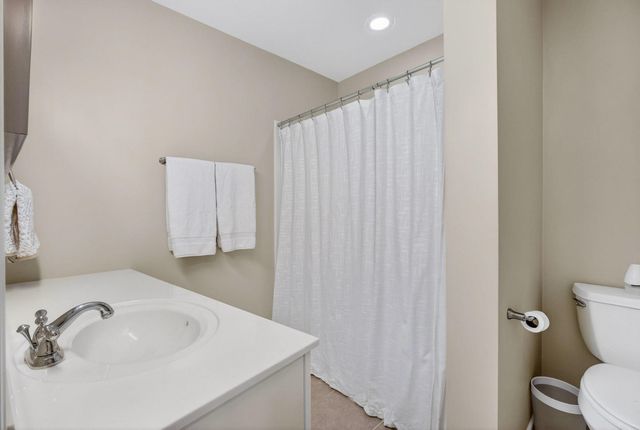 3215 E Locust Street A1-3, Davenport, IA 52803