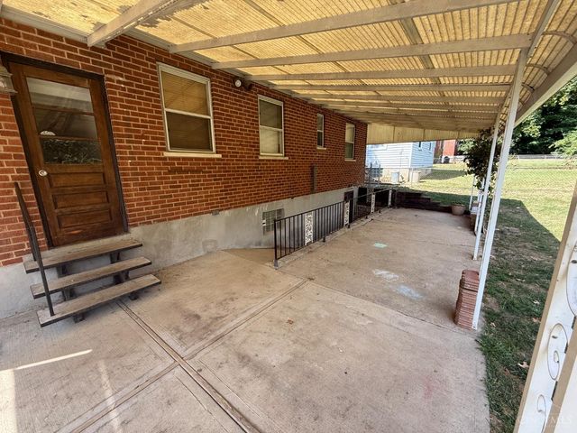 8278 Lyness Drive, Colerain Twp, OH 45239