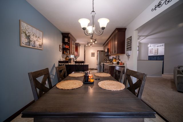 106 Thornhill Drive, Poplar Grove, IL 61065