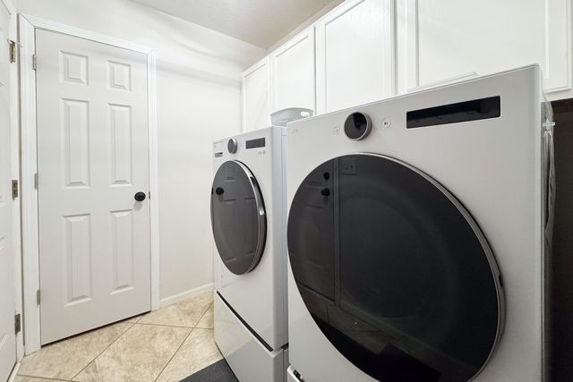 106 Thornhill Drive, Poplar Grove, IL 61065