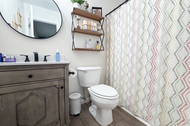 106 Thornhill Drive, Poplar Grove, IL 61065