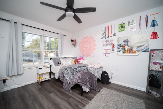 106 Thornhill Drive, Poplar Grove, IL 61065