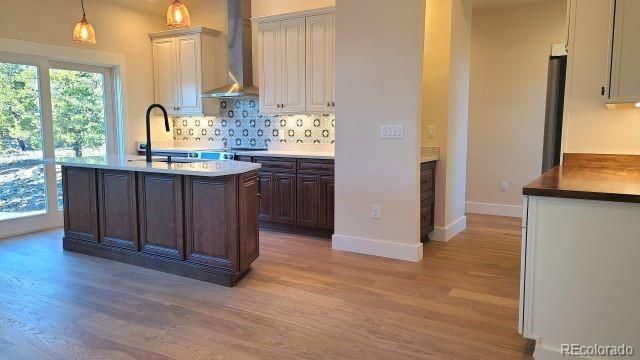 1913 Lone Pine Way, Crestone, CO 81131