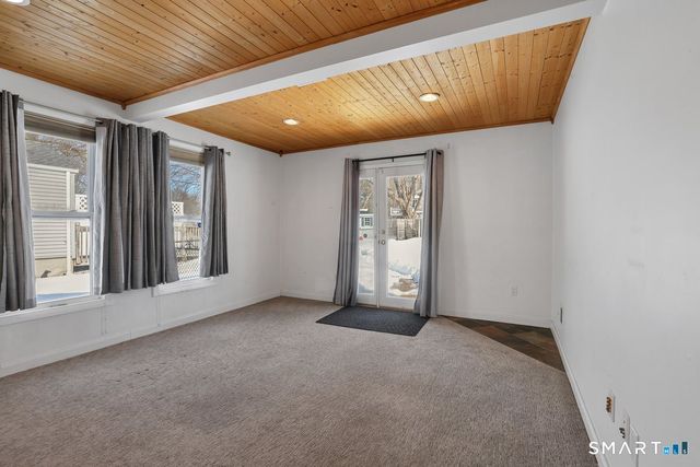 50 Davis Road, East Hartford, CT 06118