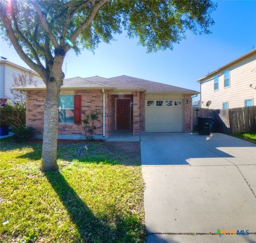 656 Cherokee, New Braunfels, TX 78132