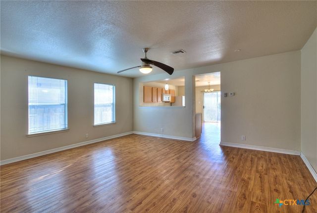 656 Cherokee, New Braunfels, TX 78132