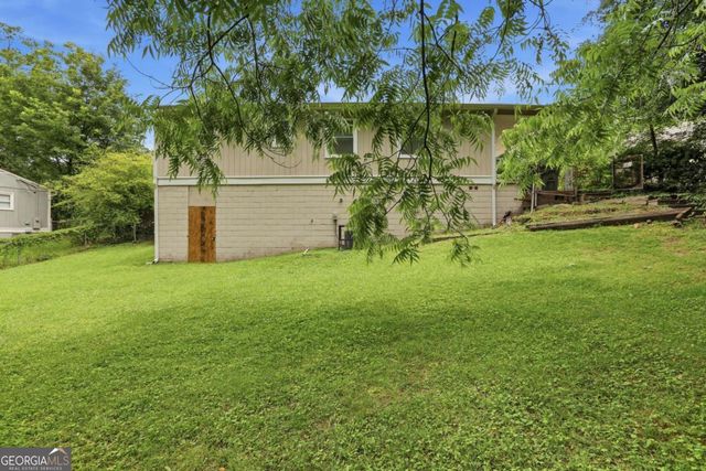 3809 Clovis Court NW, Atlanta, GA 30331