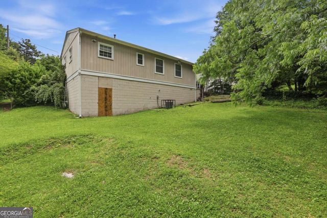 3809 Clovis Court NW, Atlanta, GA 30331