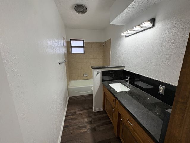 8111 Llano Avenue, Benbrook, TX 76116