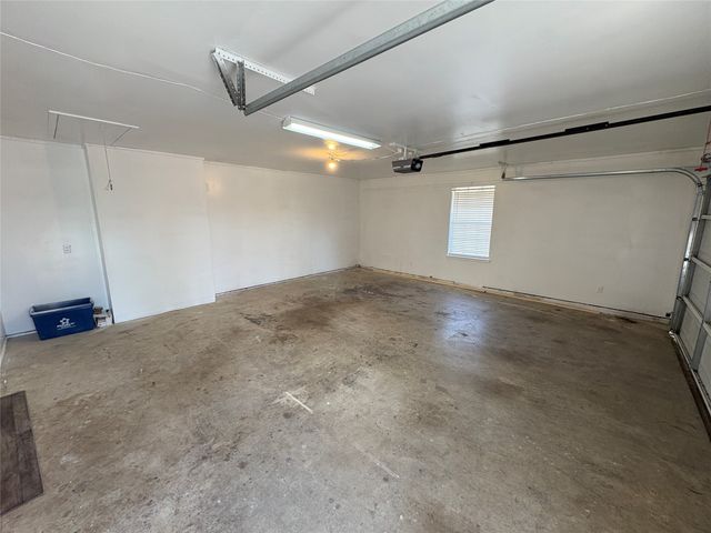 8111 Llano Avenue, Benbrook, TX 76116