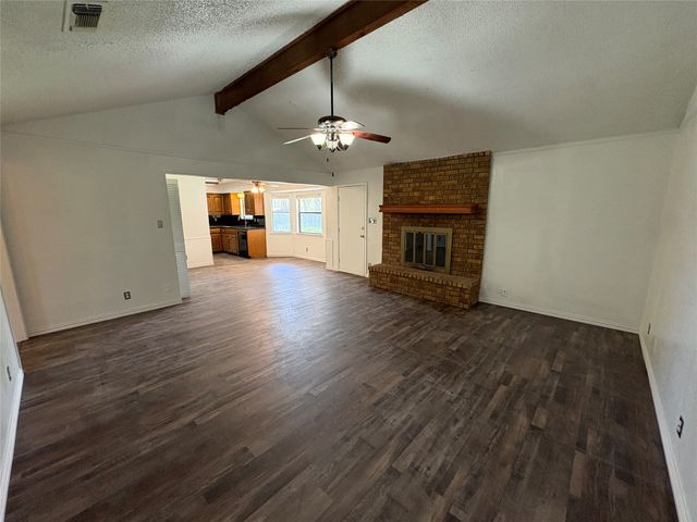 8111 Llano Avenue, Benbrook, TX 76116