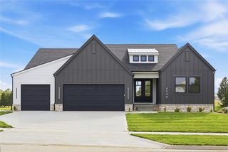 4648 173rd Street, Urbandale, IA 50111