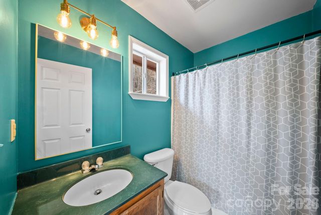 20 Mcdaris Road, Weaverville, NC 28787