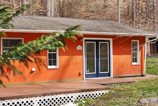 20 Mcdaris Road, Weaverville, NC 28787