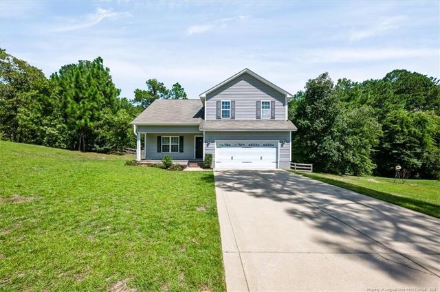 329 Maria Drive, Raeford, NC 28376
