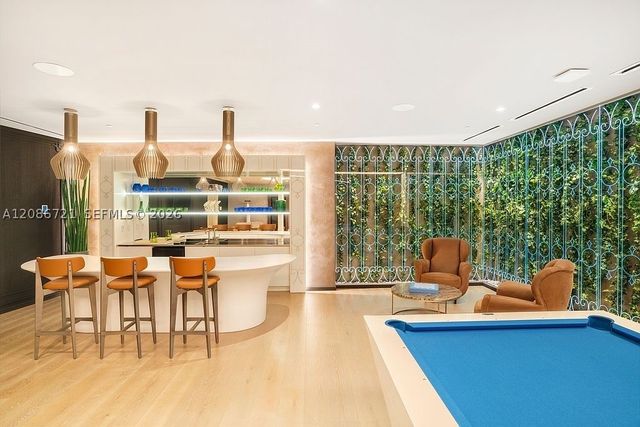 1000 Brickell Plaza 2704, Miami, FL 33131