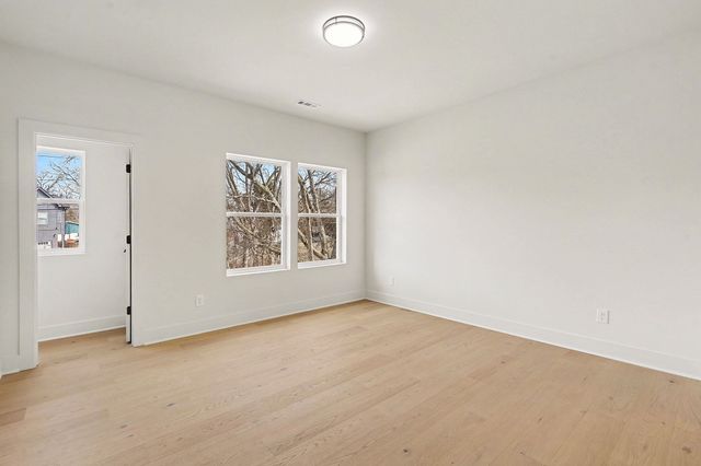 3411 Hydes Ferry Rd, Nashville, TN 37218