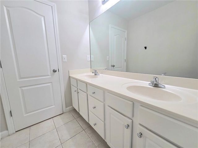 3792 Suwanee Mill Drive, Buford, GA 30518