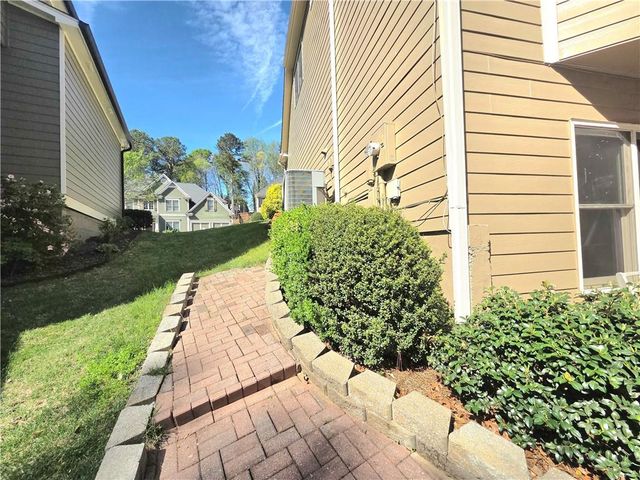 3792 Suwanee Mill Drive, Buford, GA 30518
